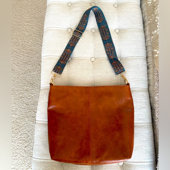 Brown Leather Hobo Crossbody Purse - Picture 4 of 7